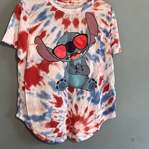 SELLING DISNEY TOP UNISEX SIZE XXL SHORT SLEEVE
